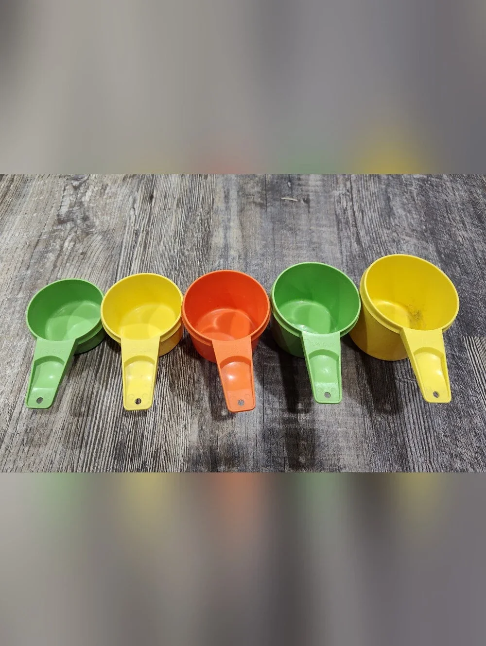 Tupperware Set Of Five Nesting Measuring Cups, Yellow, Green, Orange - Picture 3 of 10